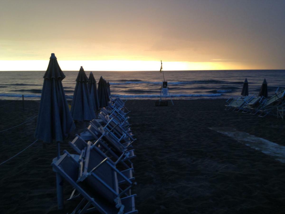La Zattera Camere San Vincenzo Zewnętrze zdjęcie